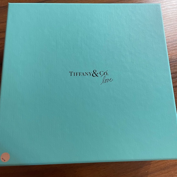 Tiffany & Co For Him Eau De Toilette Gift Set - Picture 2 of 3